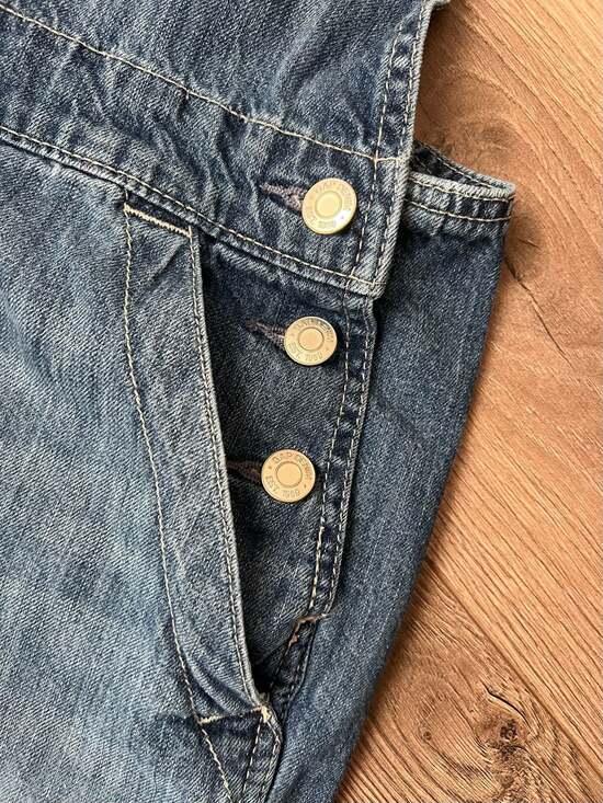 GAP - Picture 6 of 7